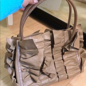 Oscar de la renta nude ruffle purse